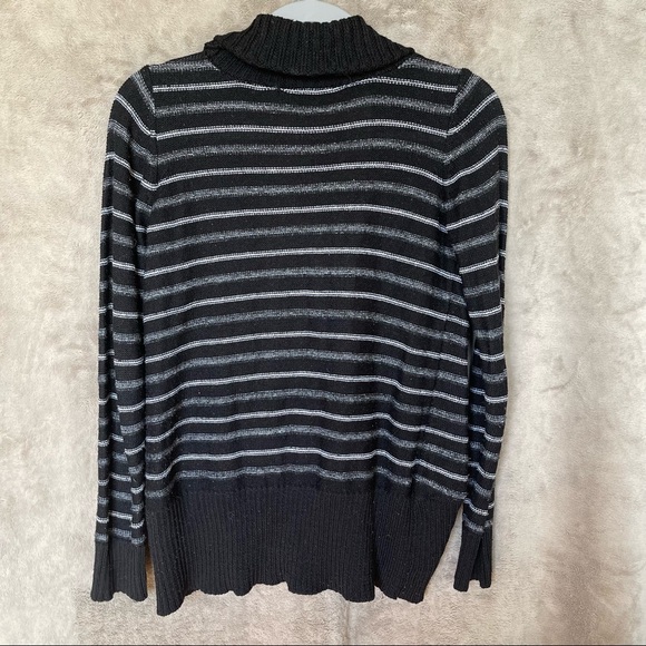 AB Studio Black and White Striped Cardigan - Picture 5 of 12